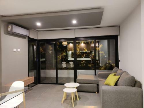 Villanueva Aparts Lux 3