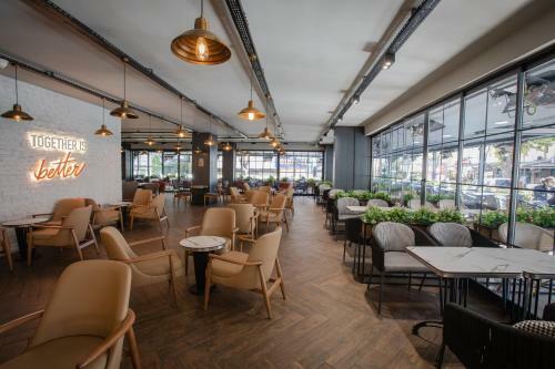 Bah�elievler Hotels