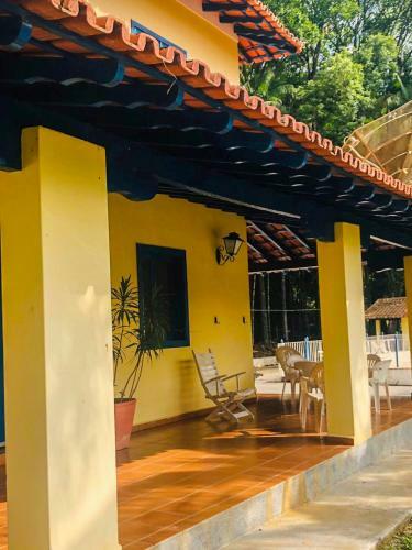 Ch�cara Na Divisa Sp/mg C/ Lago, Piscina E Bosque