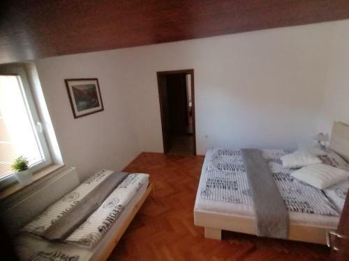 Apartma Ob Savi