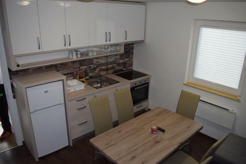 Apartamentos Borovnica ?ate?