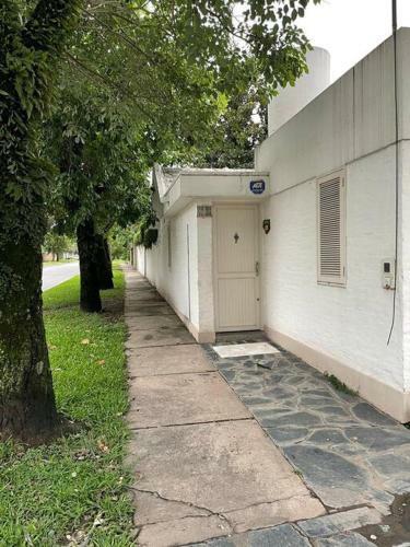 La Casita De Yerba Buena