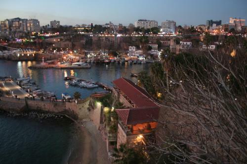 Mavi Avlu - Old Town Apartments
