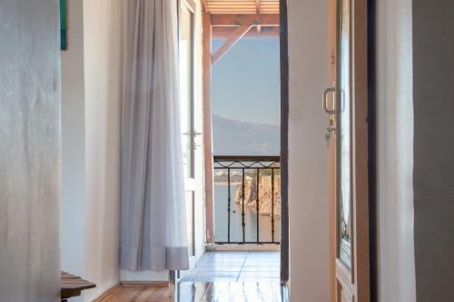 Mavi Avlu - Old Town Apartments