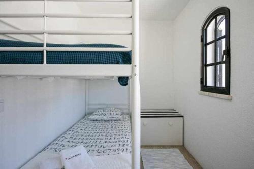 Apartamento Vila Com Piscina E Jardim Privado