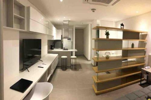 Beautiful New And Furnished Apartment