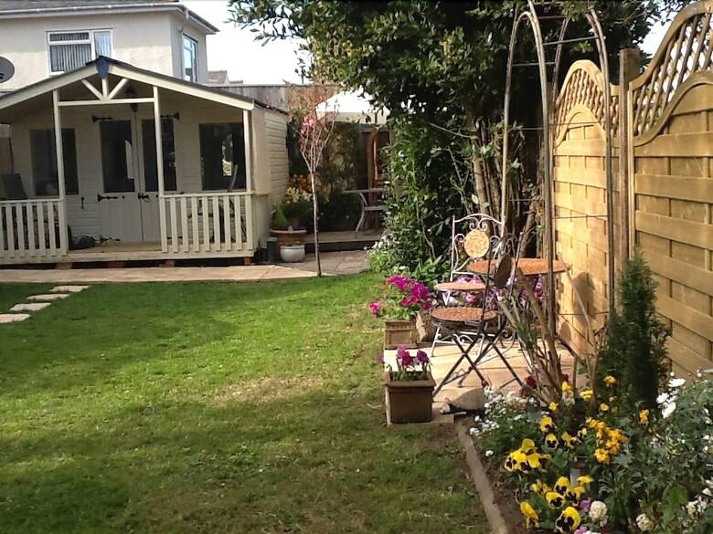 Bed & Breakfast The Groveside Guest House