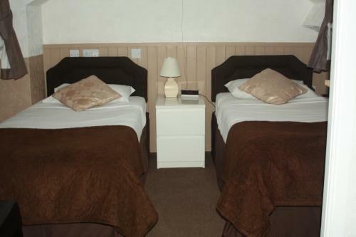 Hostal Andora Guest House