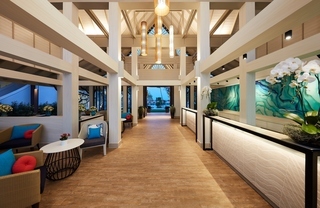 Hotel Amari Palm Reef Resort