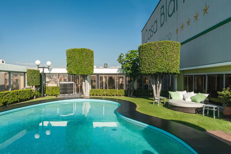 Hotel Casa Blanca