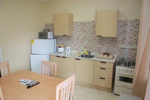 Donfarsha Apartments