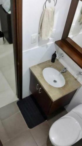 Apartamento Amoblado Con Excelente Ubicaci�n