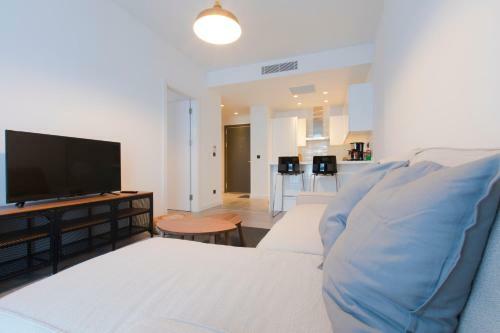 Apartamento Luxury Residence With Pool & Gym