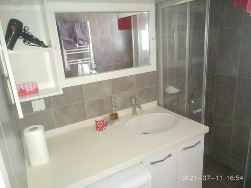 Apartamento Serin Yaz Ak?amlar? G�m�?l�k