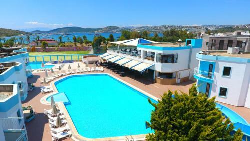 Carina Resort Hotel