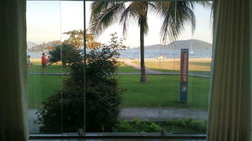 Apartamento Angra - Apto P� Na Areia - Bracuhy