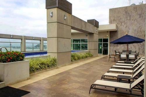 Apartamento Ecusuites Best View Riverfront 1 Santana Airport