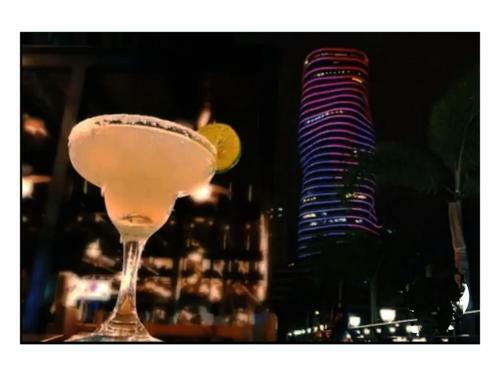 Apartamento Ecusuites Best View Riverfront 1 Santana Airport