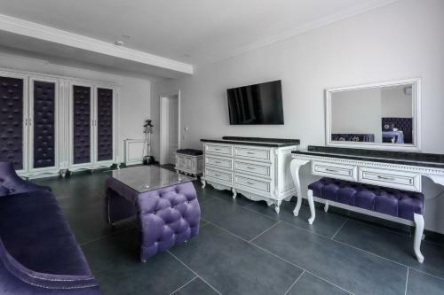 Hotel Grand Royal