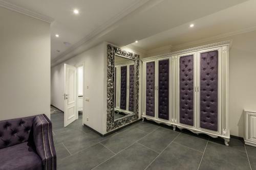 Hotel Grand Royal