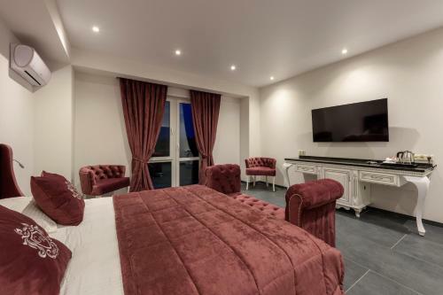 Hotel Grand Royal