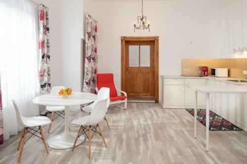 Hirscher Apartments