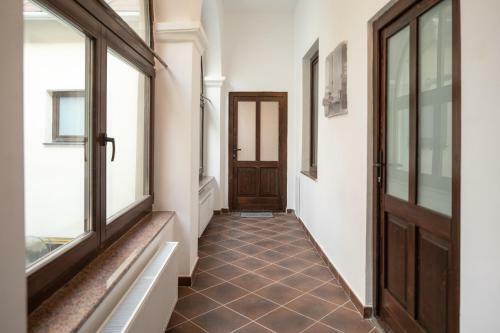 Hirscher Apartments