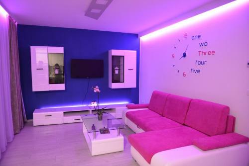 Coresi Deluxe Apartment