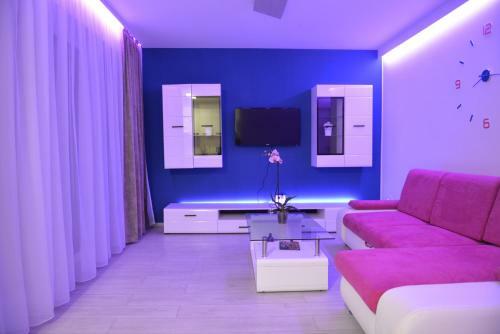 Coresi Deluxe Apartment