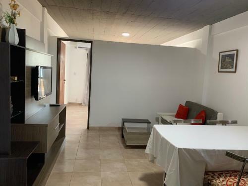 Apartamento Departamento Amoblado Temporario- Posadas