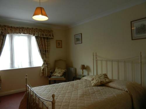 School House Hotel & Restaurant