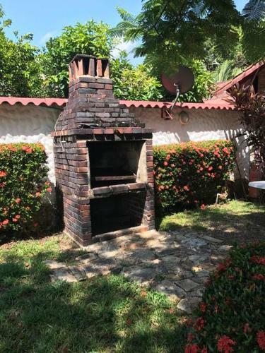 Casa Vacacional Con Piscina Privada