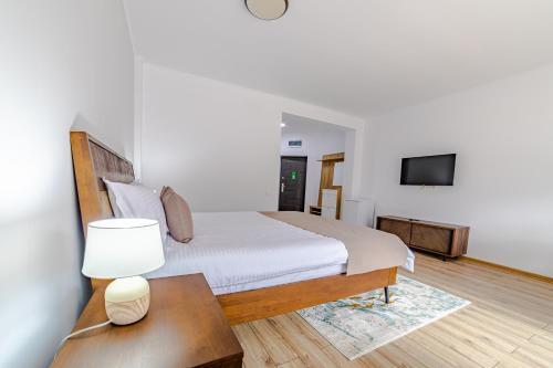 Yael Luxury Apartments 4