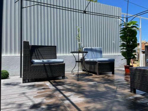 Hostal Kerart House