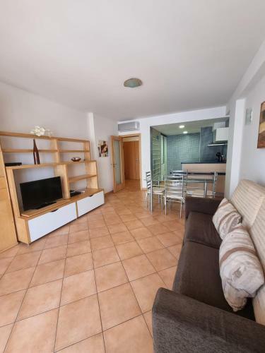 Beach Apartment T1 Pools Wifi AC