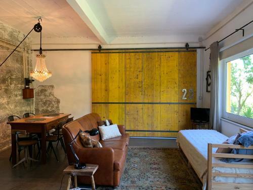 Loft - Casinha � Porta