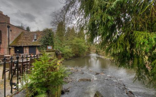 Posada Old Mill Hotel By Good Night Inns