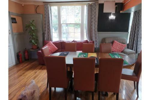 Albergue The Swan Inn & Backpackers Annexe