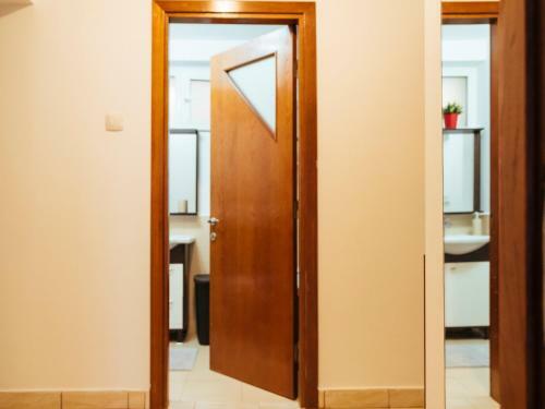 Cantemir Sunny Apartment