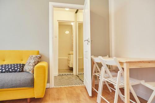 Lola?s Apartament Close To City Center