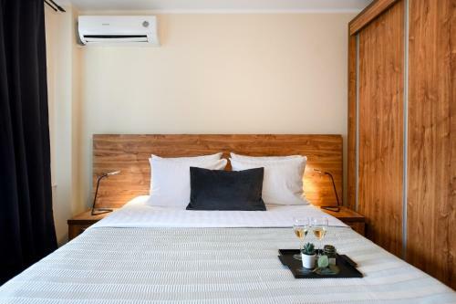 The Chic & Modern Apartment - Homey Bucharest