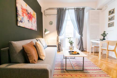 The Sunny Homelike & Central Apartment