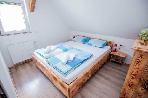 Apartmaji Pri Kozmavo - Little House