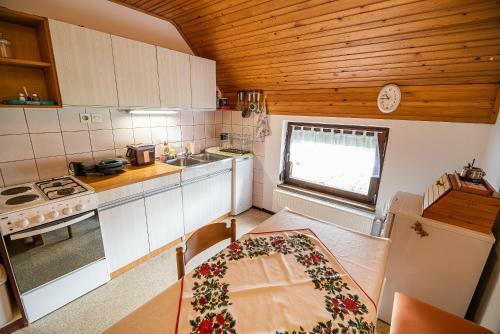 Apartamentos Home Away From Home