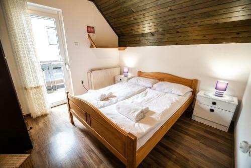 Apartamentos Home Away From Home