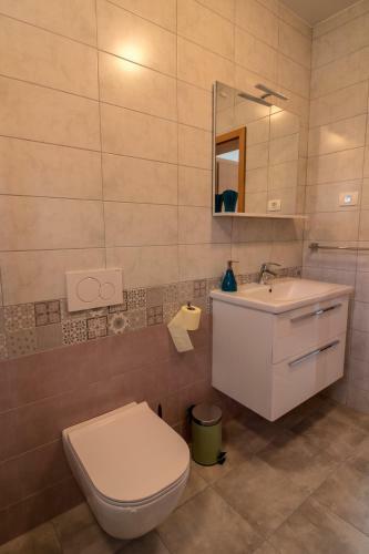 Hostal Apartments & Rooms Pr' Skalovc