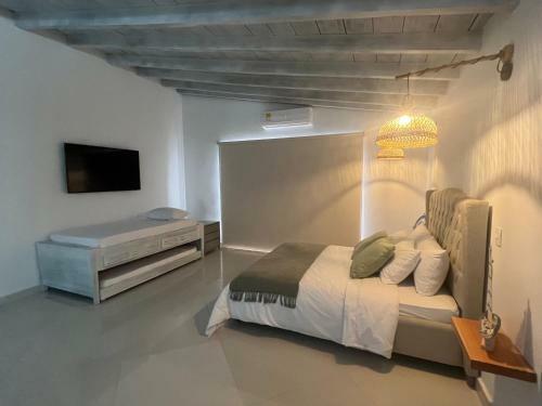Hotel Wala Beach Club