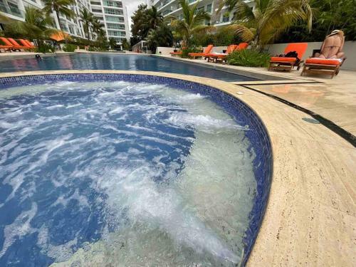 Nice Apartment With Direct Access To The Beach!