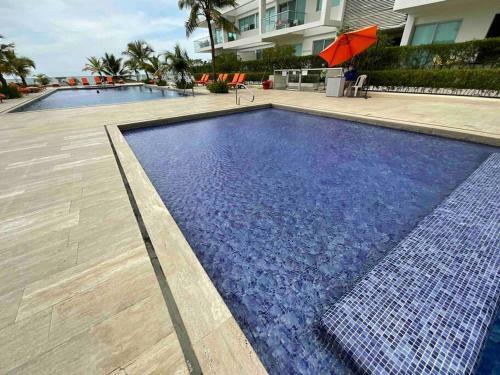 Nice Apartment With Direct Access To The Beach!