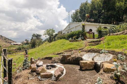 Agroturismo Las Acacias Hobbit House